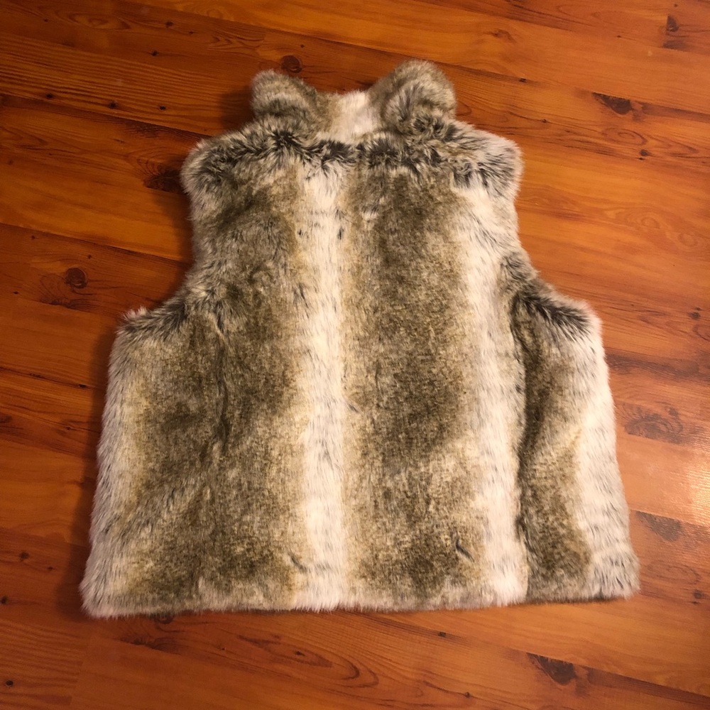 Reversible Vest - image 5